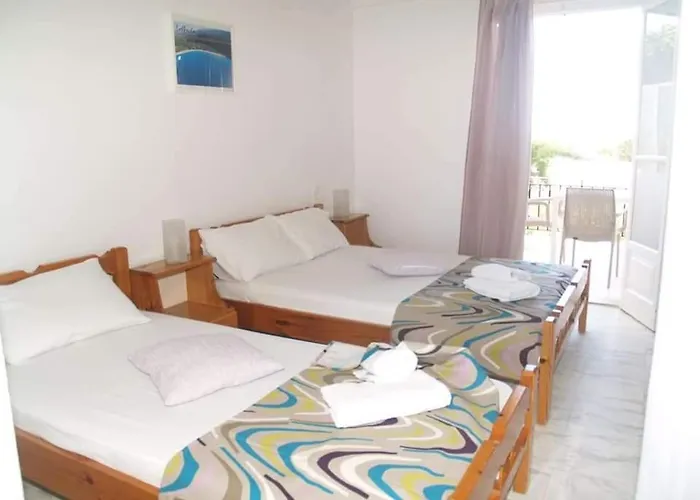 Lazaris In Agios Ioannis Lefkada * Agios Ioannis (Lefkada)